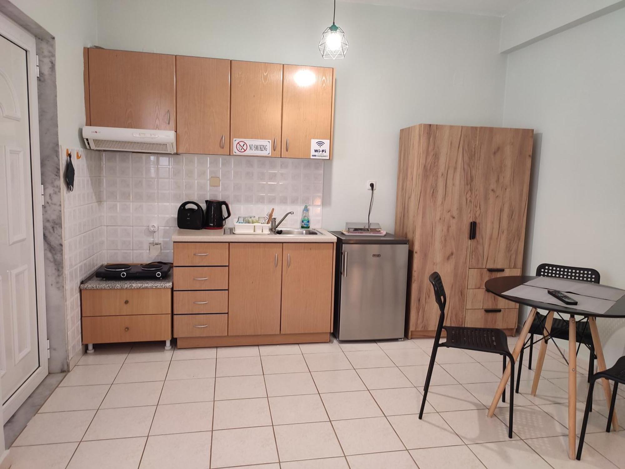 Kiki'S Cosy Apartments Néa Khilí Eksteriør billede