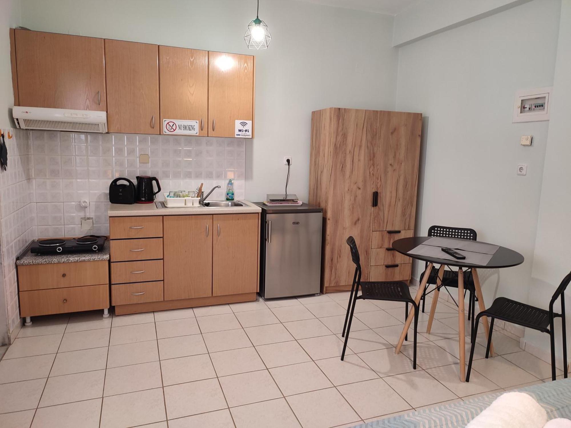 Kiki'S Cosy Apartments Néa Khilí Eksteriør billede